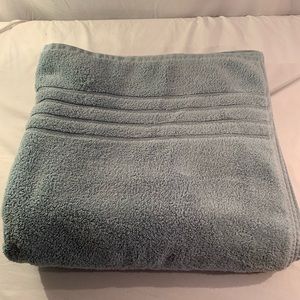 Luxury Bathroom/Shower Towels